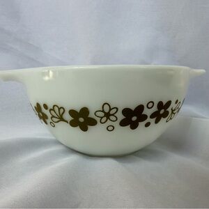 Vintage Pyrex 441 Crazy Daisy Spring Blossom Cinderella Bowl 1.5 Pt
